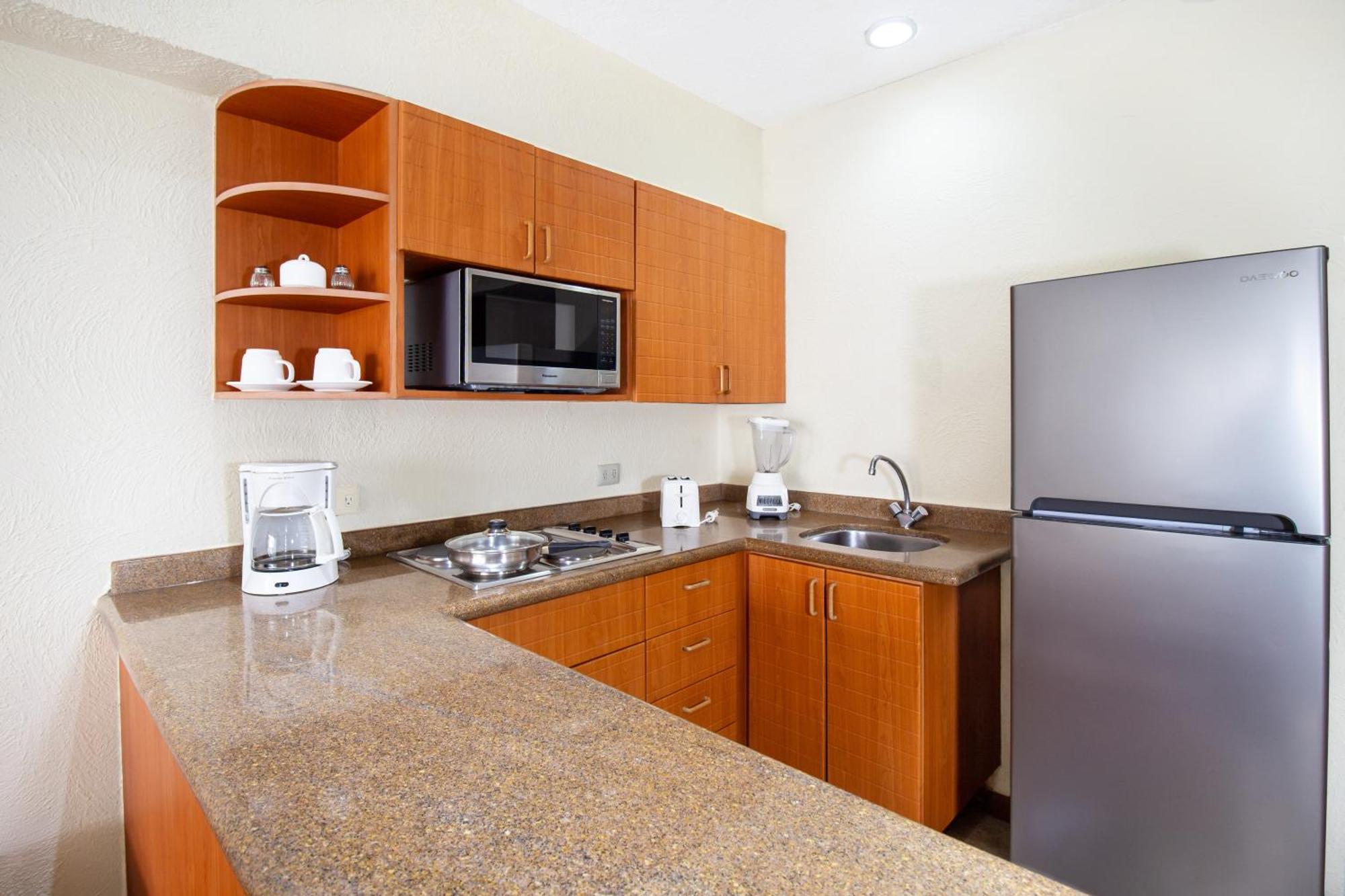 Plaza Pelicanos Grand 4* Puerto Vallarta