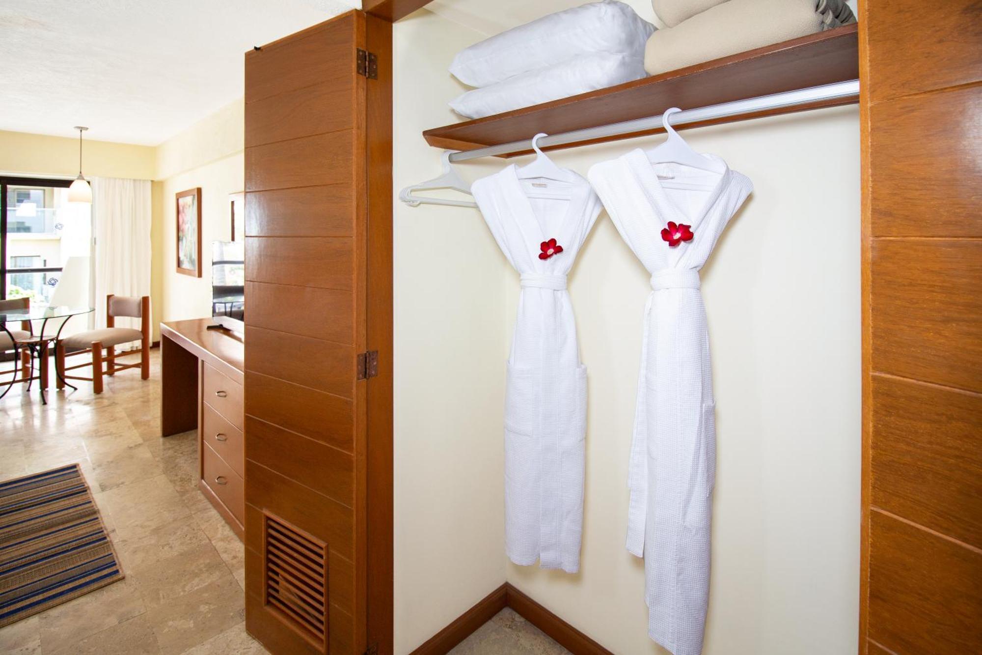 Resort Plaza Pelicanos Grand 4*