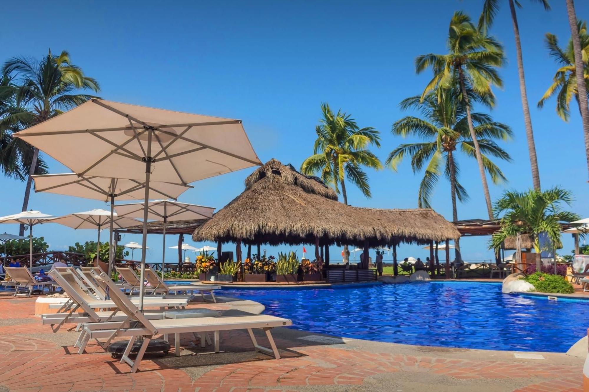 Plaza Pelicanos Grand Resort 4*