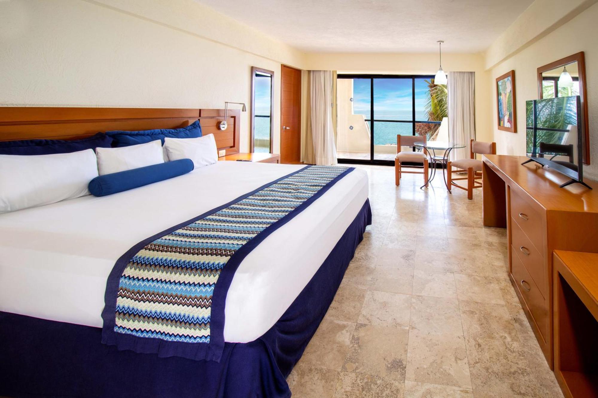 Resort Plaza Pelicanos Grand Puerto Vallarta